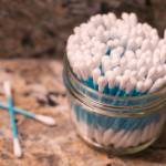 Cotton swabs in the ears: Are they safe? | MultiCare