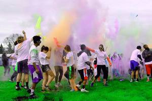 Show of color, support for Auburn school | PHOTOS