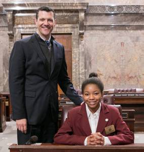 Auburn’s Brent serves as page for Sen. Fain