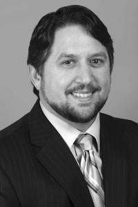 Edward Jones’s Dobbs receives board certification