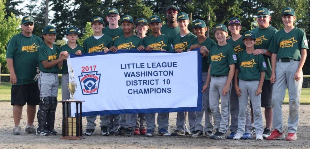 The champions. RACHEL CIAMPI, Auburn Reporter