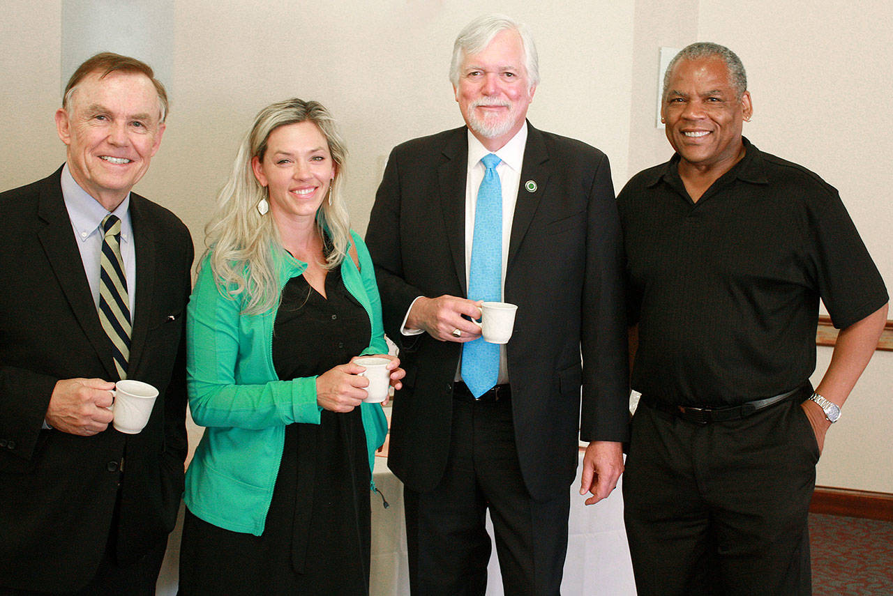 Coffee talk: WSDOT transportation secretary speaks to local leaders