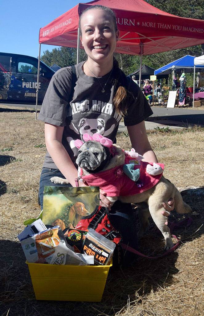 Amanda Eagon with her dog, Abby, win the costume contest. RACHEL CIAMPI, Auburn Reporter