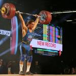 Auburn teen hoists record total at world meet