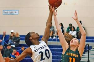 Trojans end long drought against Ravens