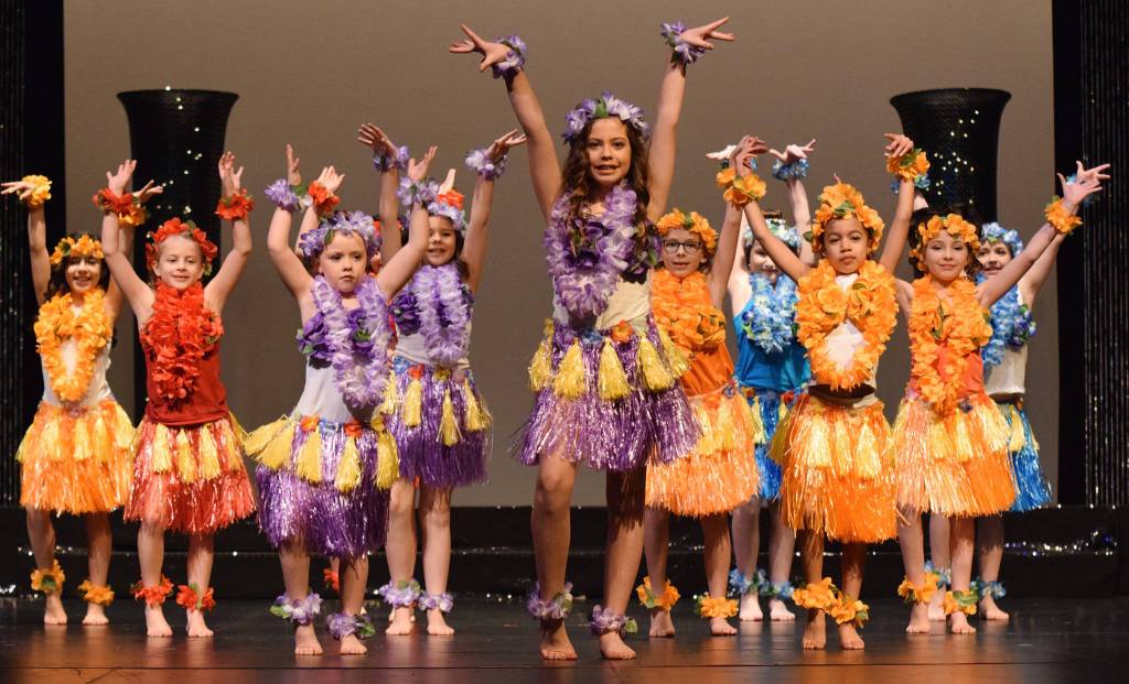 The Little Sisters perform. RACHEL CIAMPI, Auburn Reporter