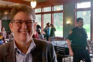 New King County sheriff drops in on the Lions