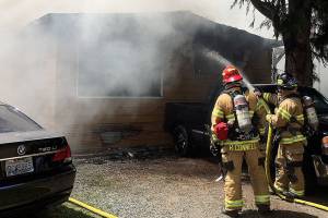 Fire destroys residence in Auburn Mobile Home Park
