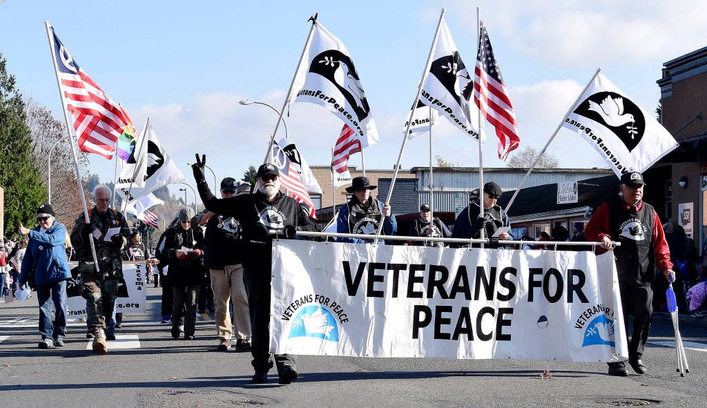 Serve and sacrifice: show of honor for veterans, military members