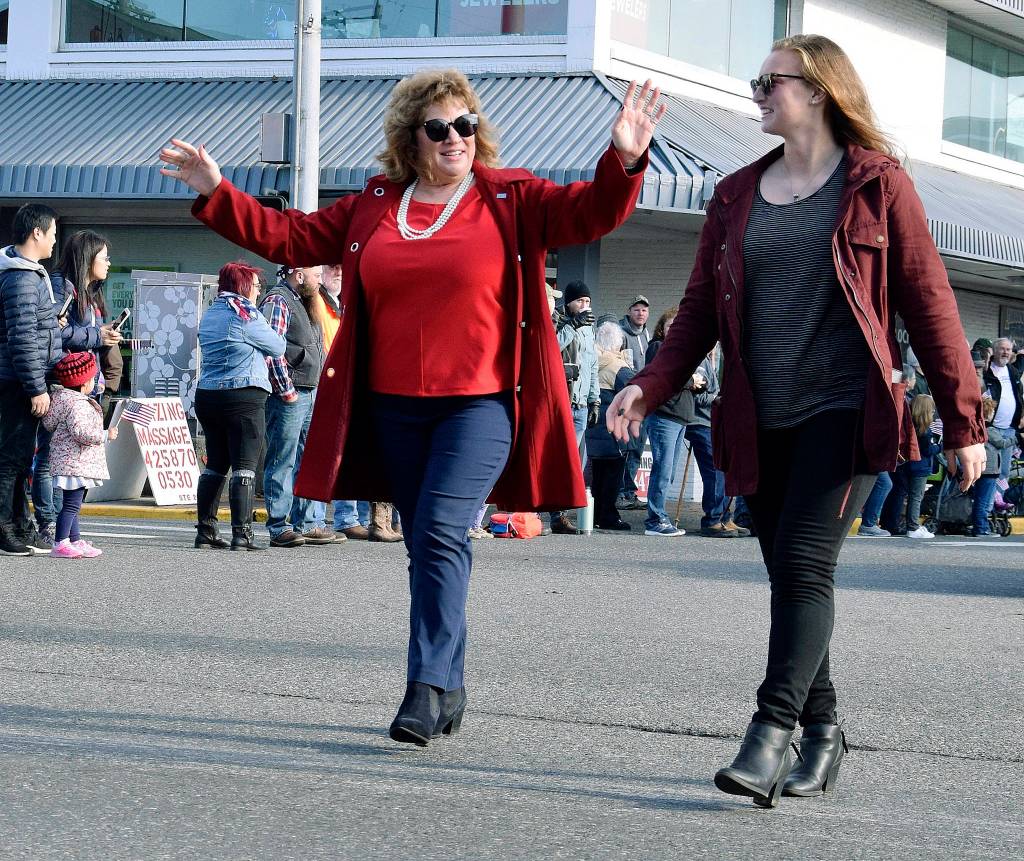 Mayor Nancy Backus and her daughter, Lucky, walk in the parade. RACHEL CIAMPI, Auburn Reporter