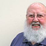 Former city fire chief, beloved Santa, dies