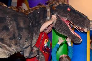 Dinosaurs invade Auburn