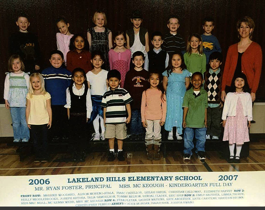 Kim McKeough and her cast of kindergarteners were the first full-day class at Lakeland Hills Elementary in 2006. COURTESY PHOTO