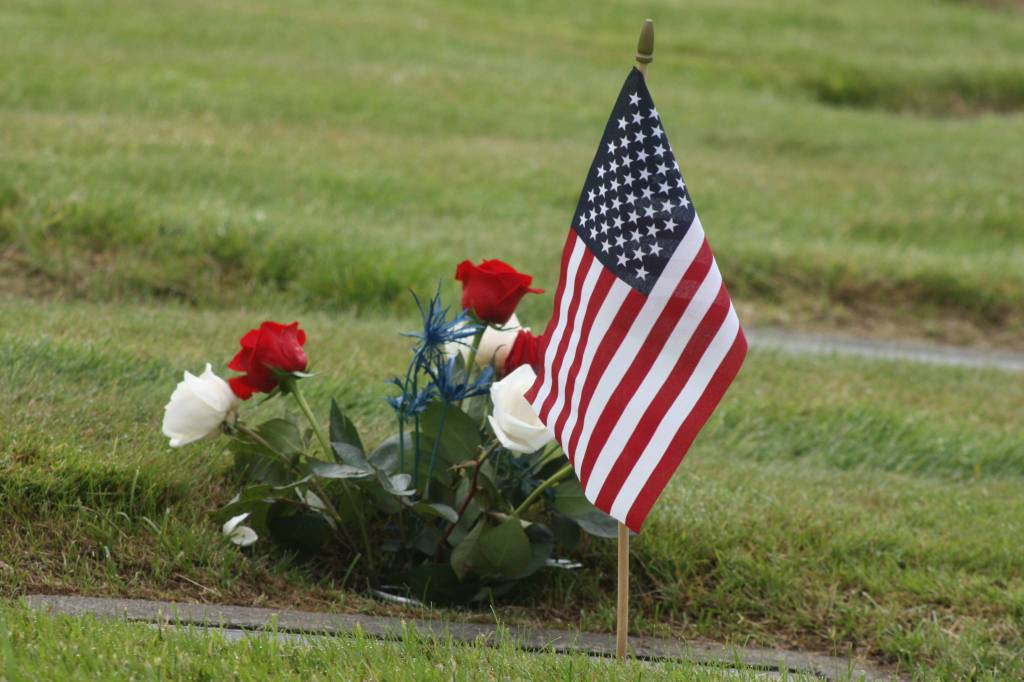 Auburn community honors fallen veterans on Memorial Day