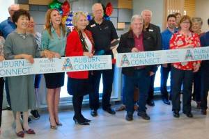 Holiday Inn Express & Suites – Auburn Downtown celebrates open house