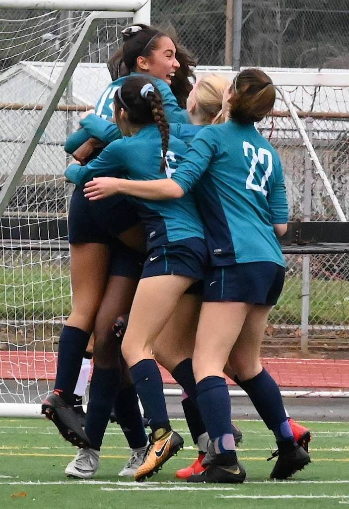 Auburn Riverside celebrates (13) Samiah Shells goal. RACHEL CIAMPI, Auburn Reporter