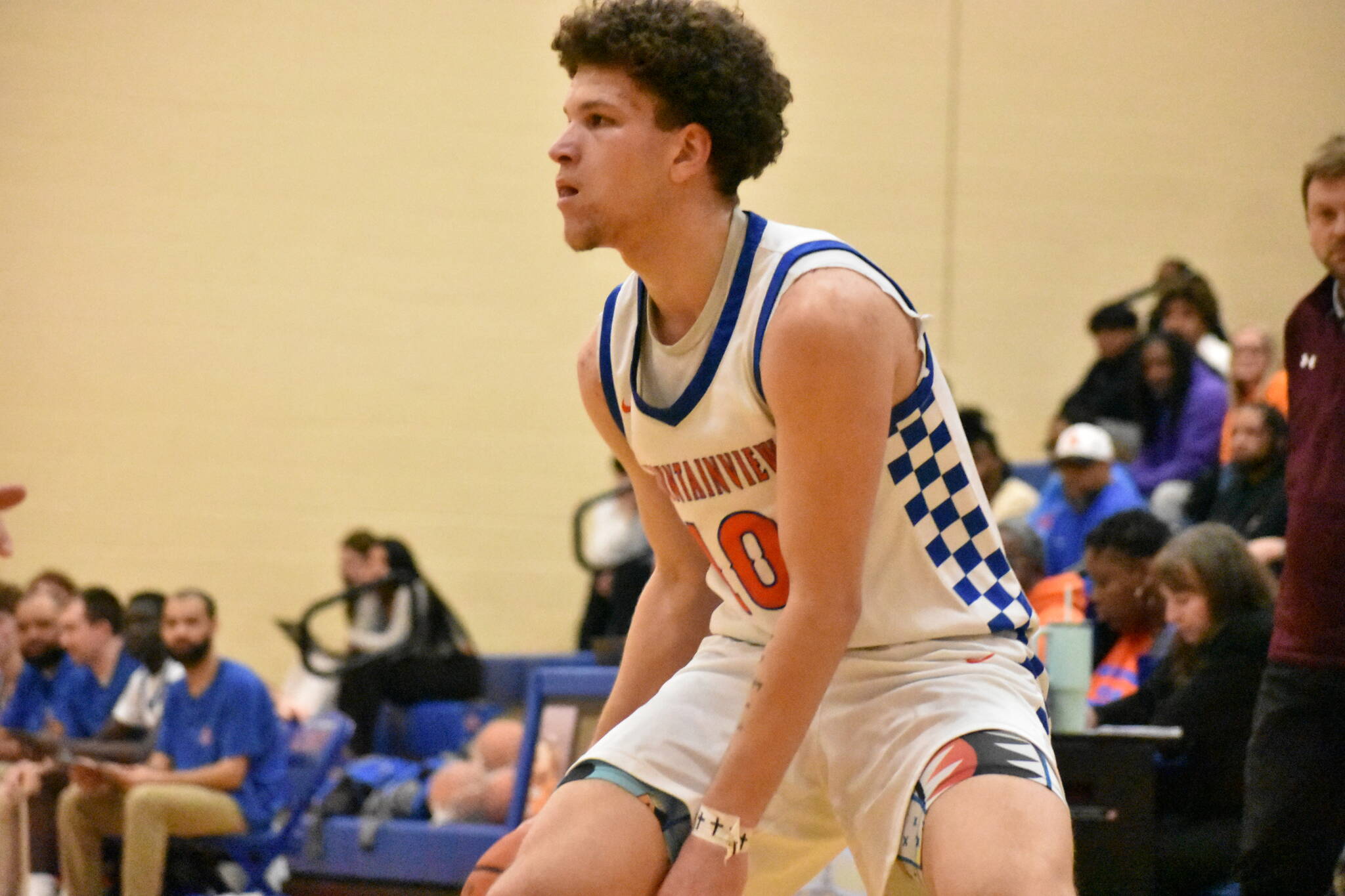 Lucas McClendon looks for a teammate to pass the ball. Ben Ray / The Reporter