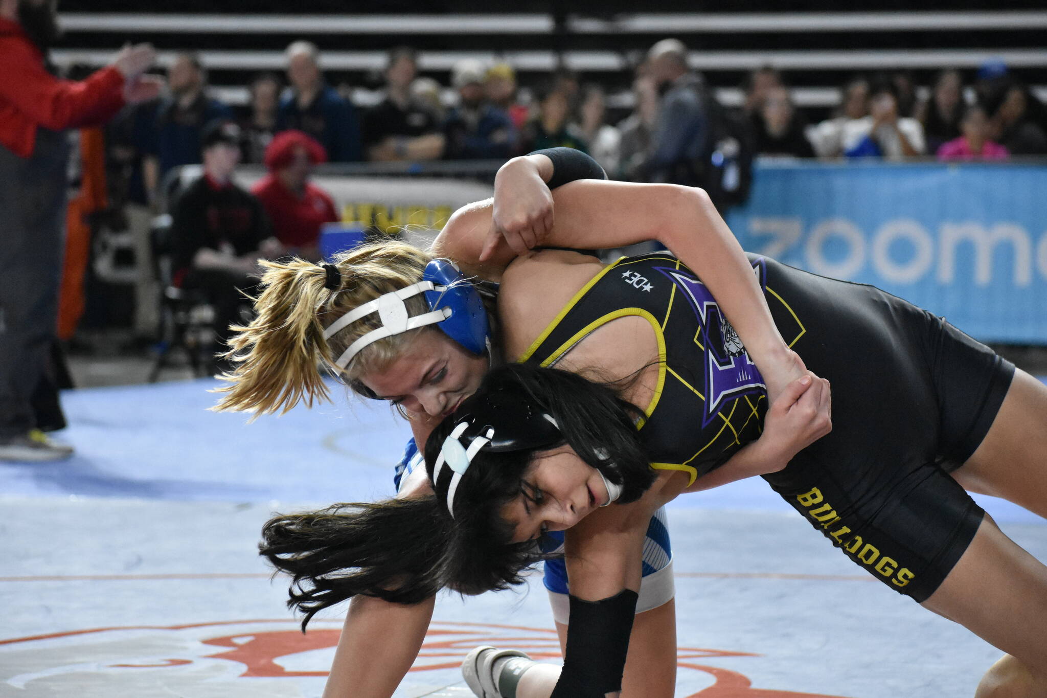 Tenaia Guess wrestles for Auburn Mountainview. Ben Ray / The Reporter