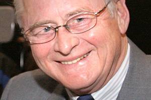 Bob Roegner began writing his Inside Politics column in 2006. File photo