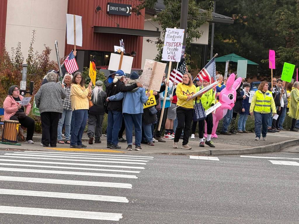 A scene from the No Kings rally held Oct. 18 in Auburn. Photos by Mariah Hill/For the Reporter