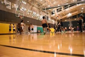 Auburn basketball practicing inside Auburn High School. Ben Ray / The Reporter