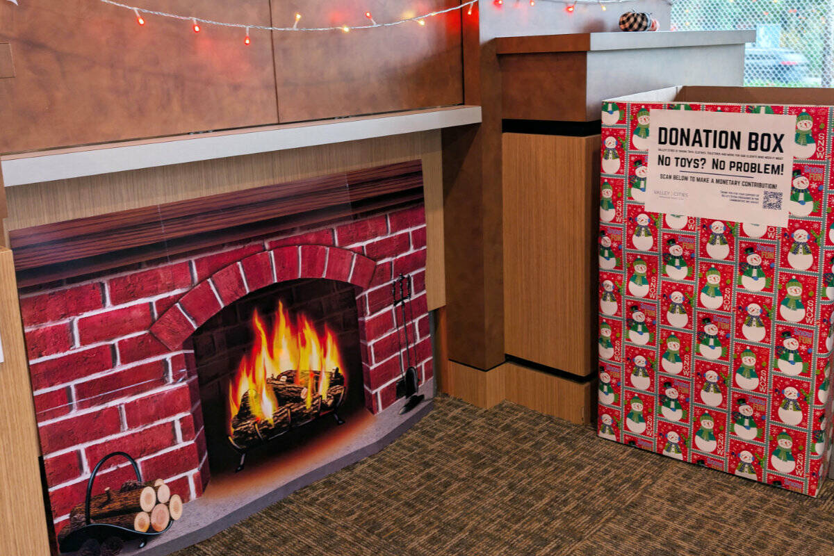 With donation drop off locations all across King County its easy to support your neighbors this holiday season. For those unable to visit a drop box, financial contributions provide steady support for counseling, recovery, housing and community education programs.