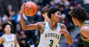 Daniel Johnson drives to the basket against Kentridge. Photo provided by Dee Torres.