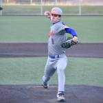 Jay Swanson pitching for Auburn Mountainview against Kentlake. Ben Ray / The Reporter