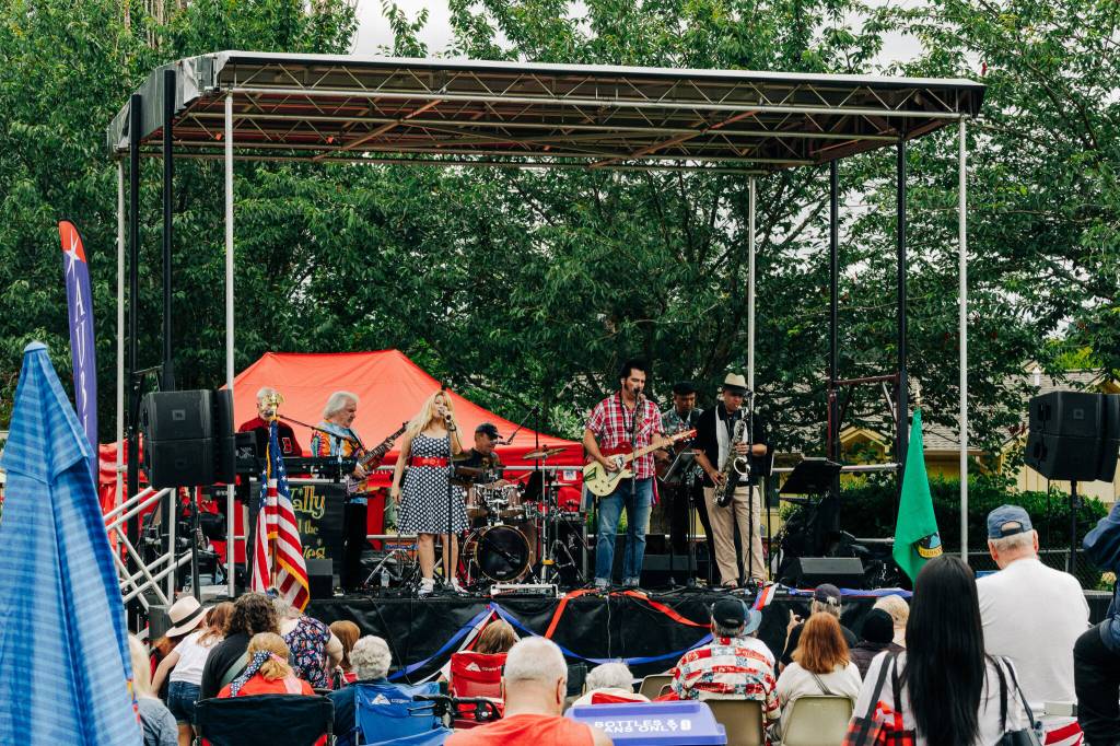 Performers at the festival. Courtesy of the City of Auburn.